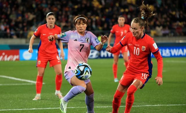 日本队遭遇惨败,无缘女足世界杯半决赛的简单介绍 日本队遭遇惨败,无缘女足世界杯半决赛的简单介绍