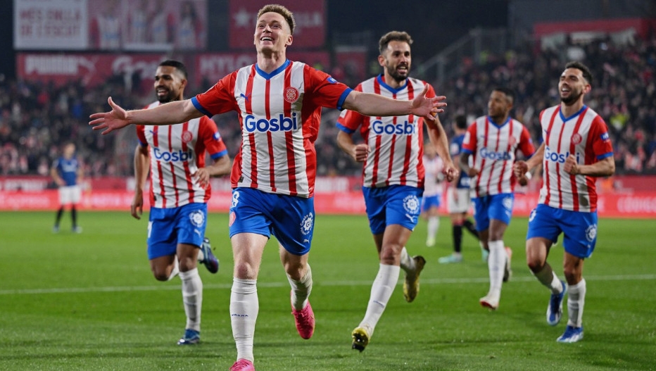 格拉纳达大胜晋级,欧冠比赛战路再顺的简单介绍 格拉纳达大胜晋级,欧冠比赛战路再顺的简单介绍