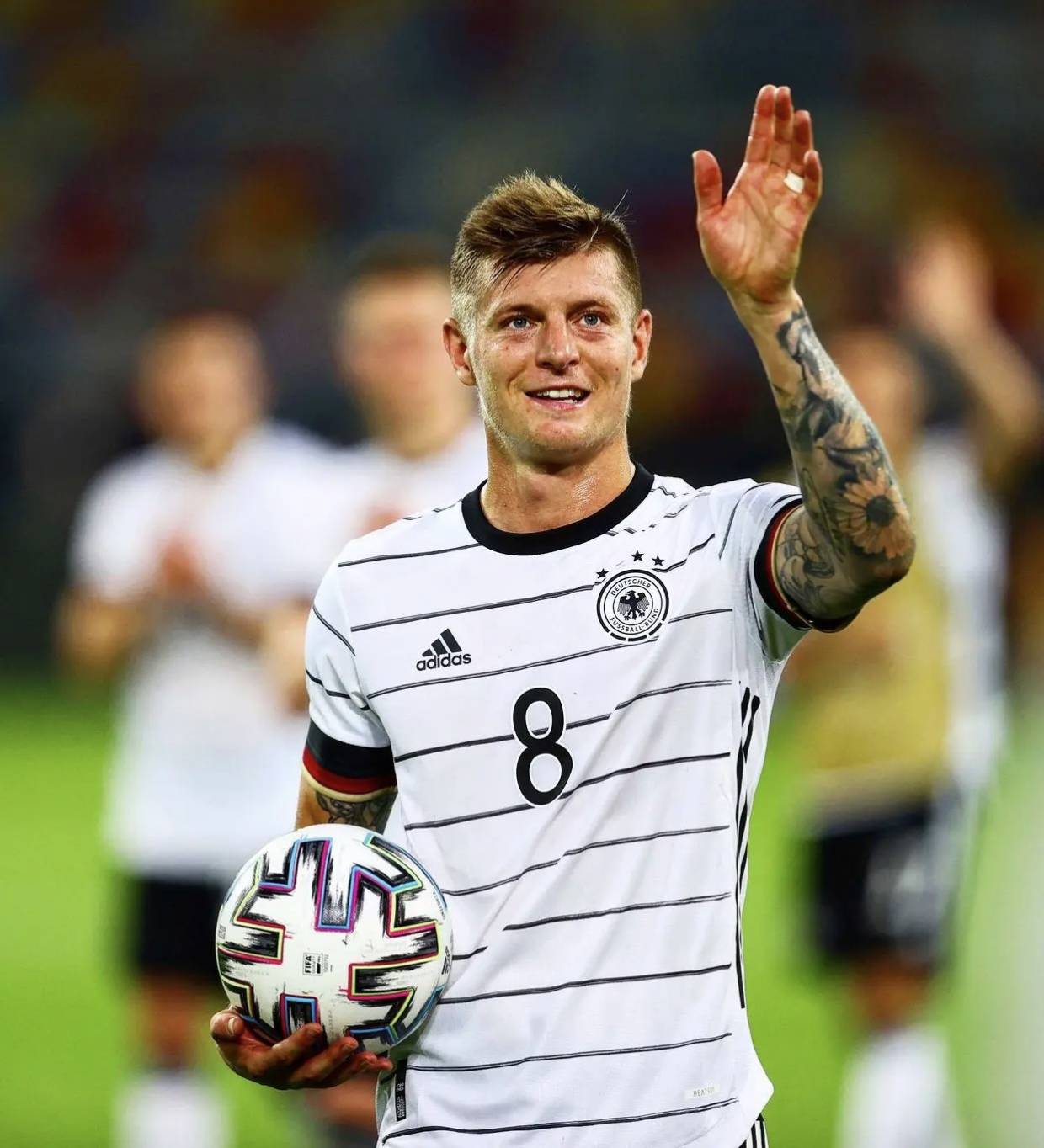 德国足球队壮胆亚冠比赛胜出